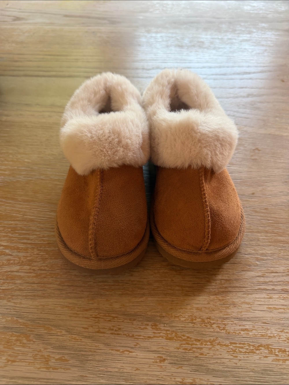 wonder nation Kids Chestnut Slip-On Faux-Shearling Cuff Slippers